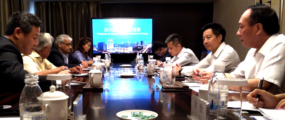 集团党委副书记、副董事长、总经理杨川会见印度靛蓝集团执行董事卡皮尔·巴蒂亚先生一行