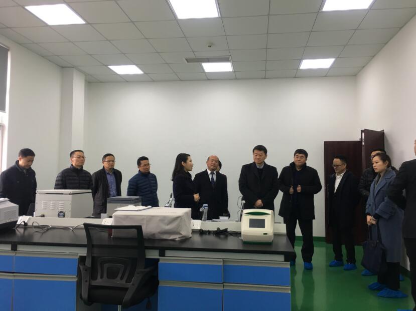 集团党委书记、董事长任丁率队调研 德仁堂控股集团