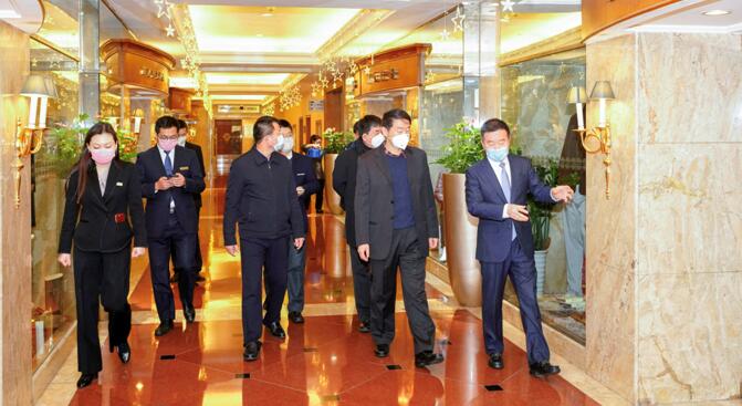 集团党委书记、董事长任丁一行 赴锦江宾馆督导检查疫情防控工作