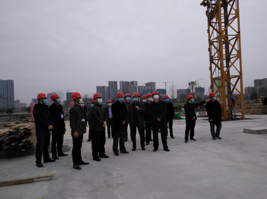 必发888集团党委书记、董事长任丁率队 赴金牛宾馆检查工程复工工作