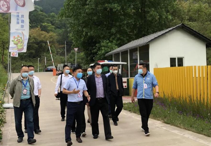 必发888集团领导到金龙长城景区调研指导工作