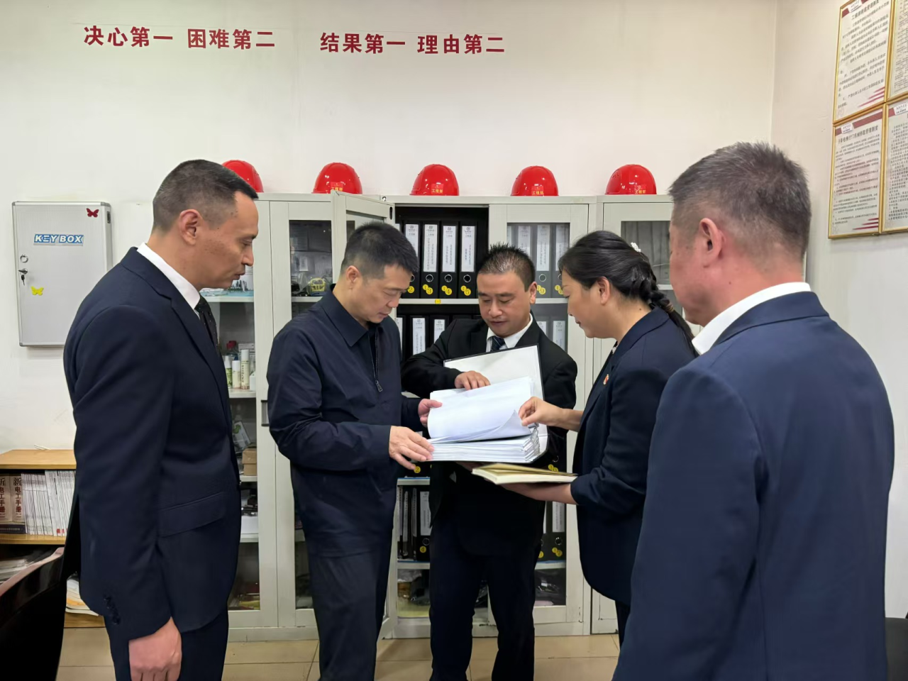 省必发888集团党委书记、董事长游勇国庆节期间调研督导旗下酒店经营及安全生产工作