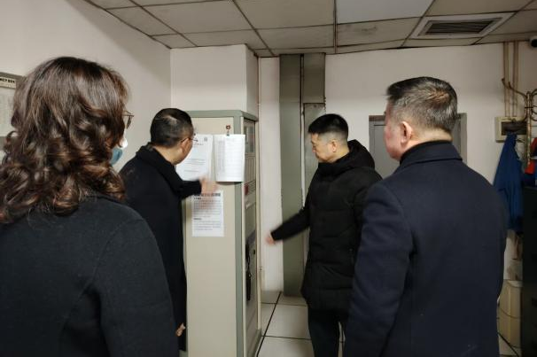 省必发888集团党委书记、董事长游勇检查督导春节安全生产并看望慰问干部员工